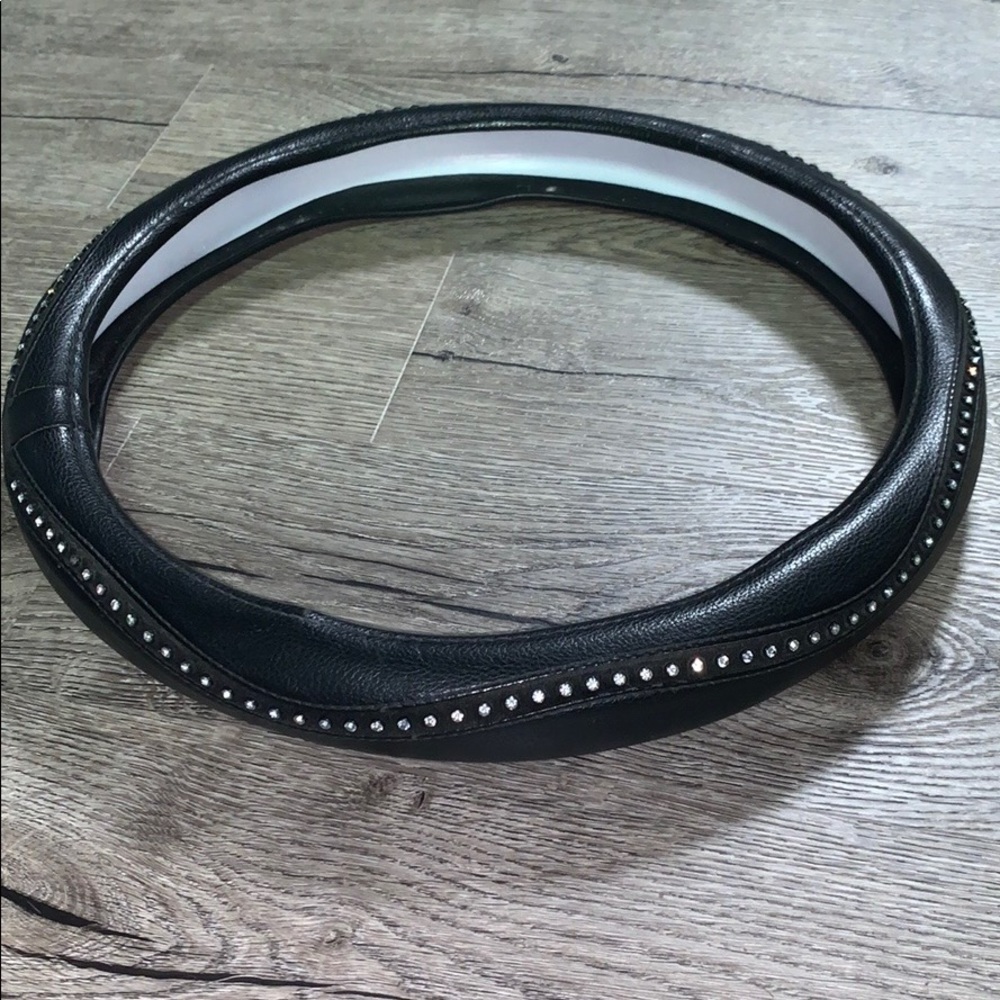 Alpena Steering Wheel Cover